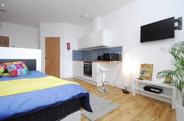 2A Old Town Street, City Centre, Plymouth - Image 3